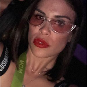 Meet your Posher, Kat